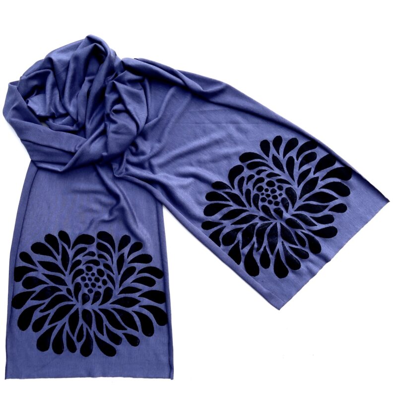 Chrysanthemum skinny scarf (black ink)